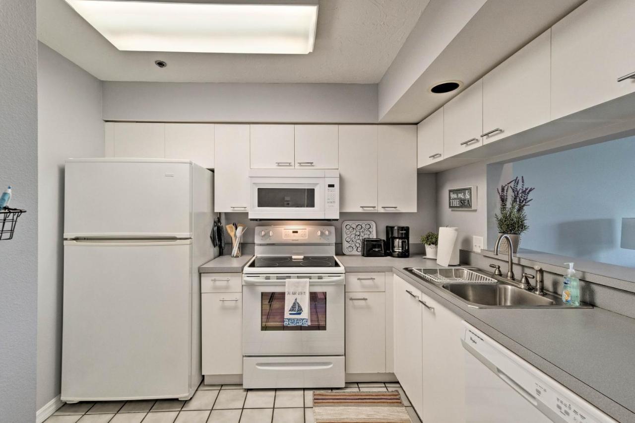 הולמס ביץ' Condo With Pool And Gulf Access On Anna Maria Island! מראה חיצוני תמונה